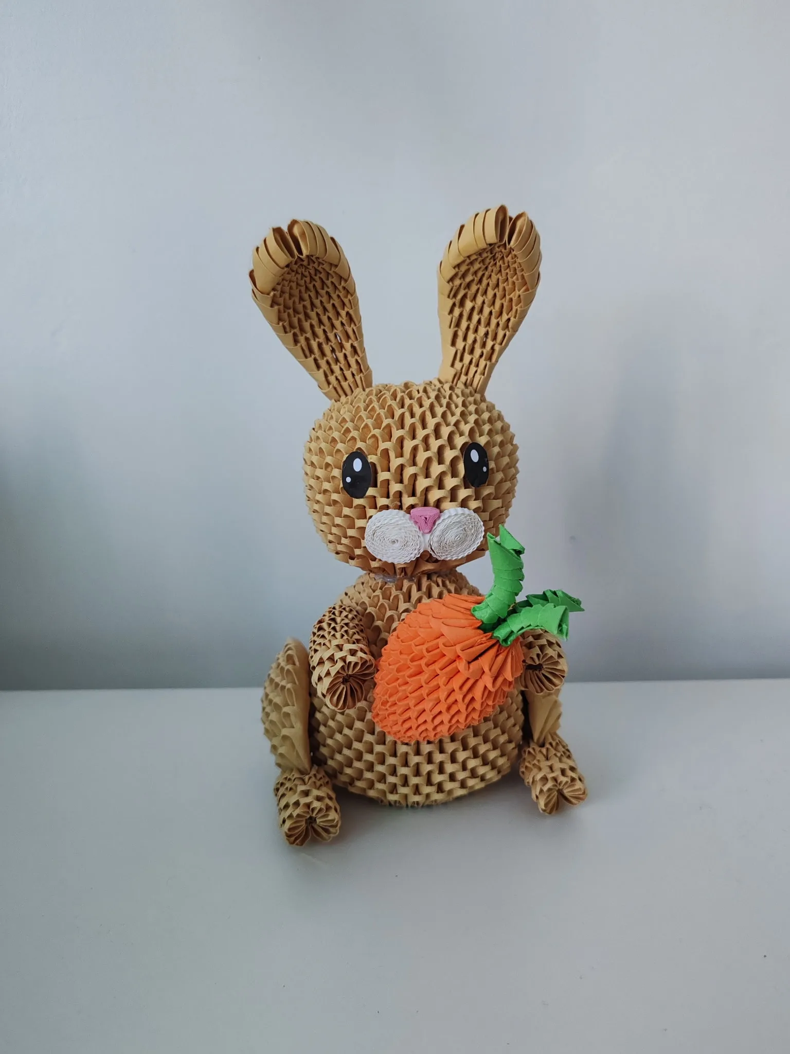 Lapin en origami 3D vu de face