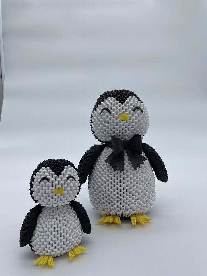 Duo Pingouins origami 3D — grand et petit